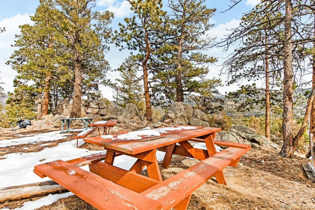 Grandma's Holiday home Estes Park